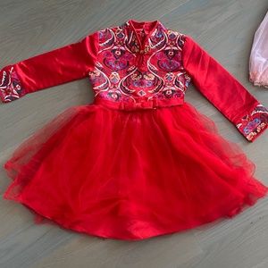 Girls formal traditional Chinese red dress, New never worn 140(Asia) 10(US)
